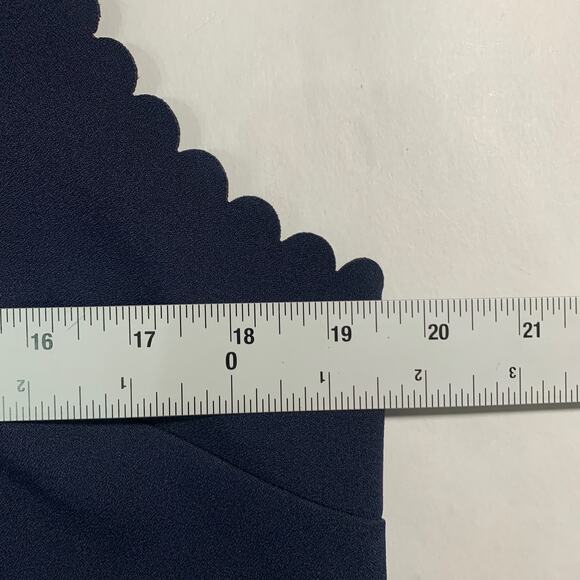 J Crew 14 Womens Navy Laser Cut Floral Dress Mini Sleeveless Classic Shift - Picture 6 of 9